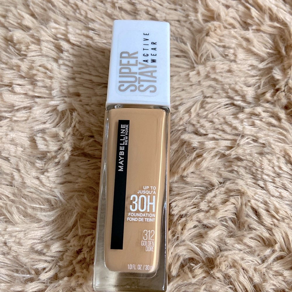 Maybelline super stay foundation in 312 golden
